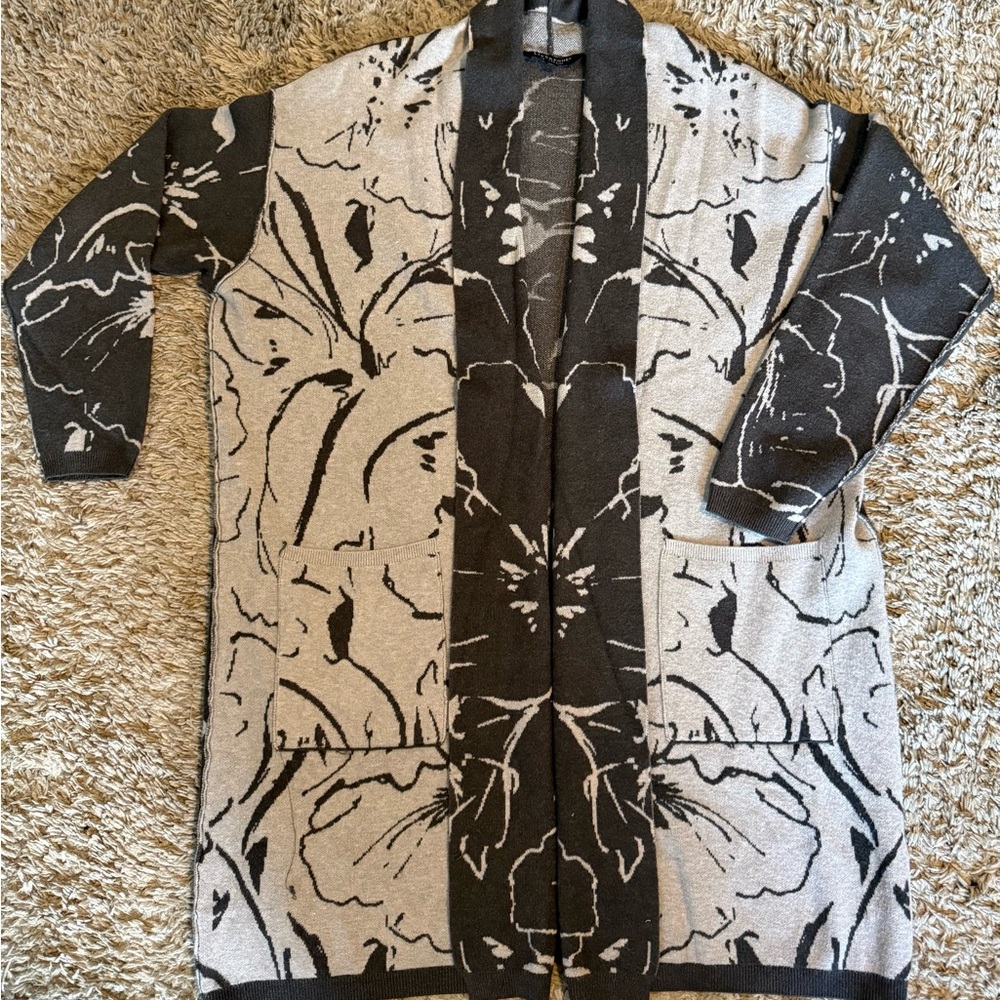 Liverpool Los Angeles Gray & White Abstract Floral Women’s Long Sweater Coat XL